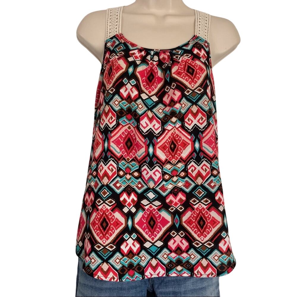 No Boundaries Cream Crochet Trim Racer Back Top Sleeveless Black Red Bold Print